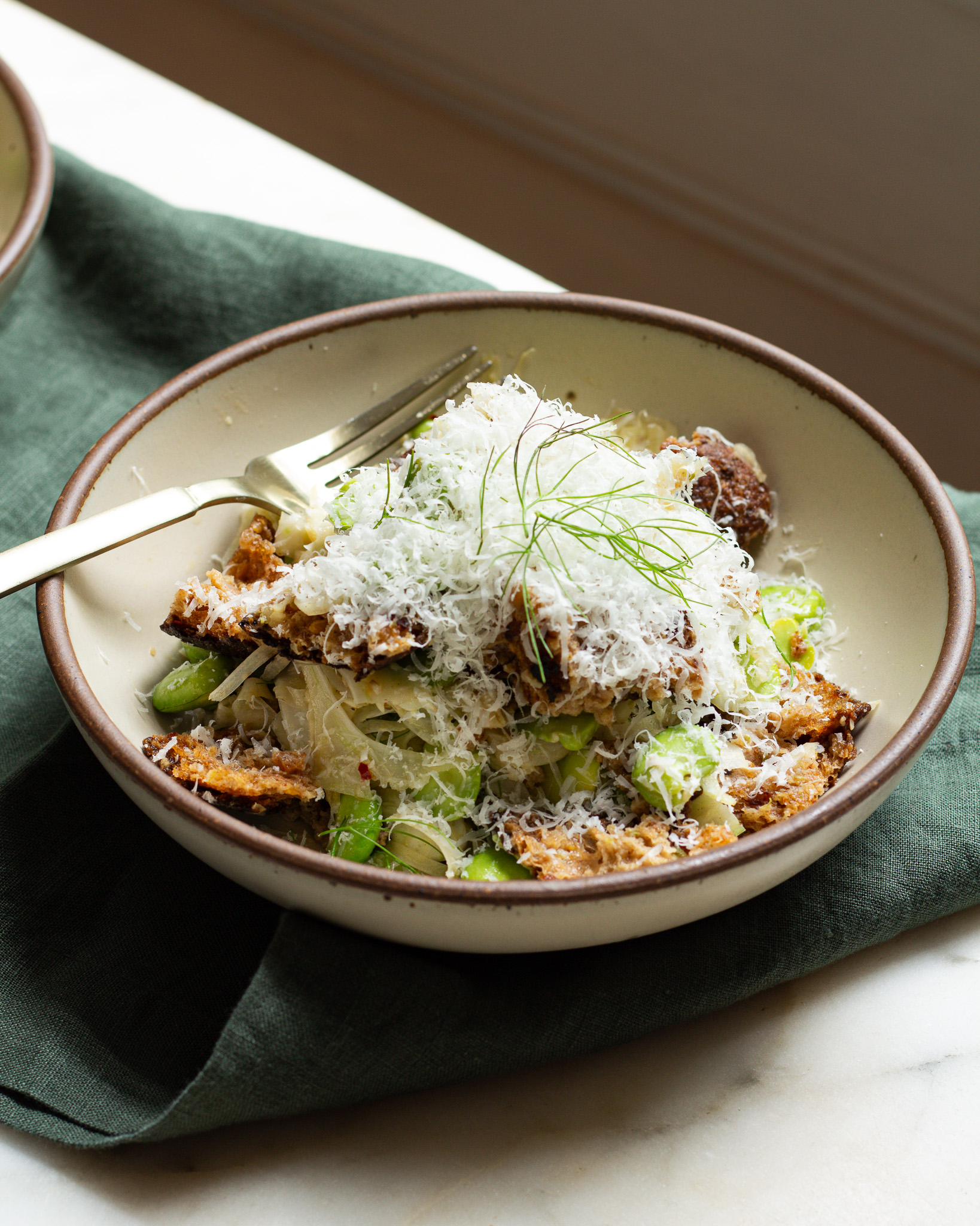 Fava Bean &amp; Fennel Salad with Oregano Dressing-image